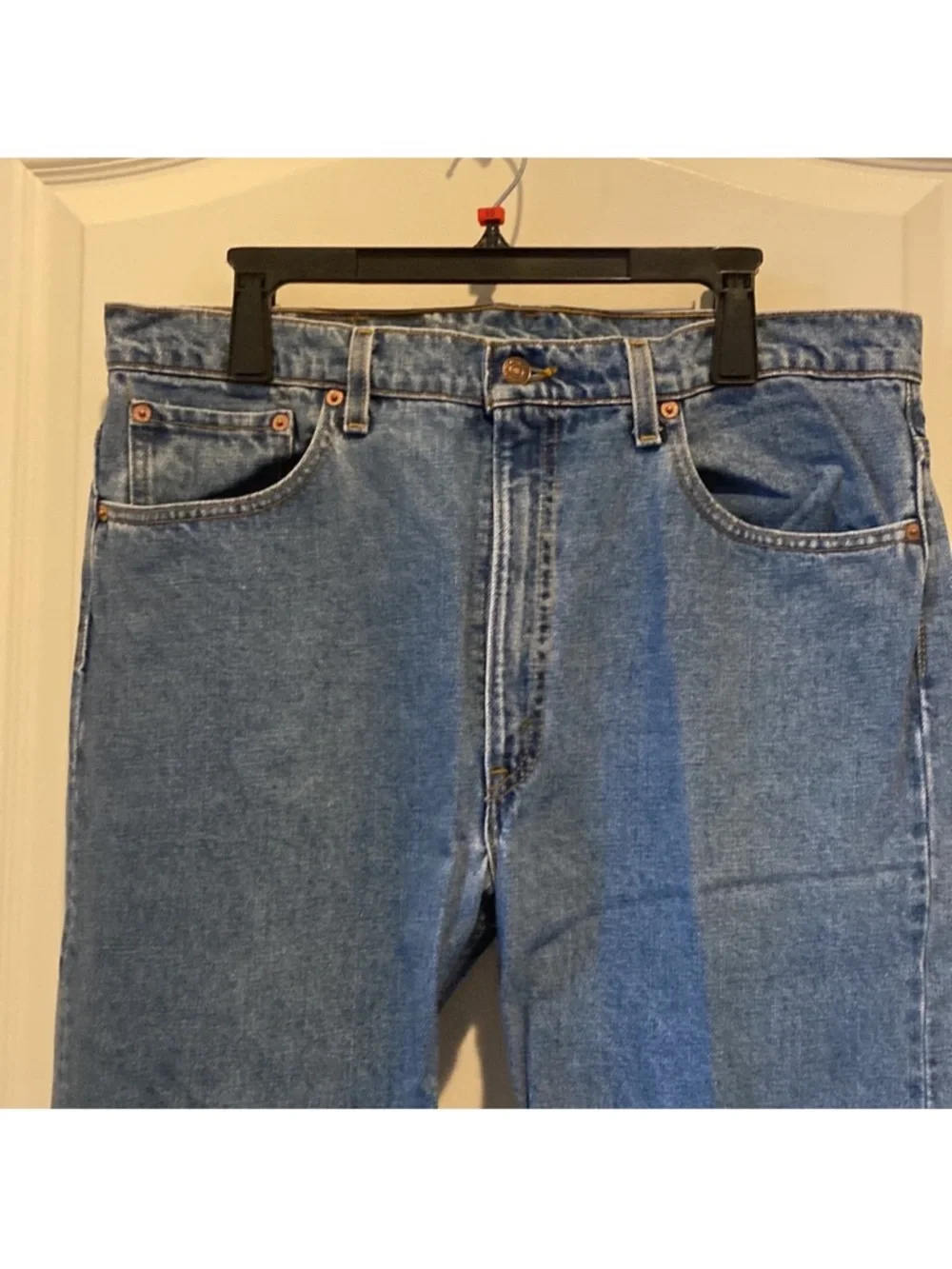 LEVI’S 505 38x30 Mens Denim Jeans Regular Fit Classic Straight Medium Wash $70